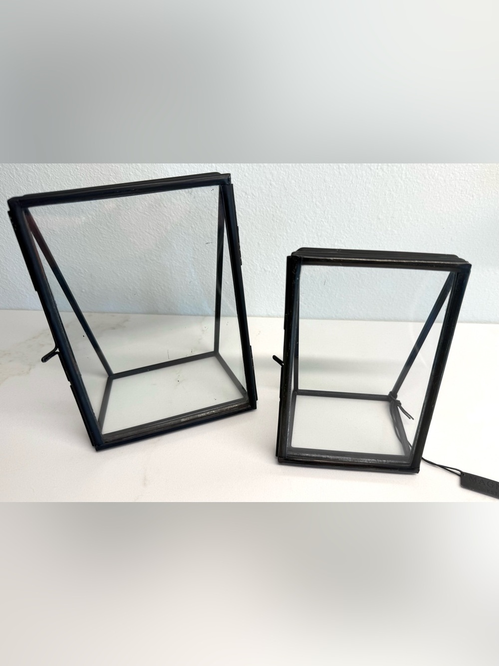 Magnolia Home Joanna Gaines Black Metal & Glass Floating Picture Frame 5x7 - Picture 5 of 5